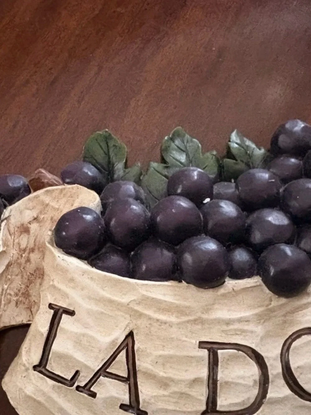 La Dolce Vita Wall Sign - Cream Banner with Purple Grape Accents